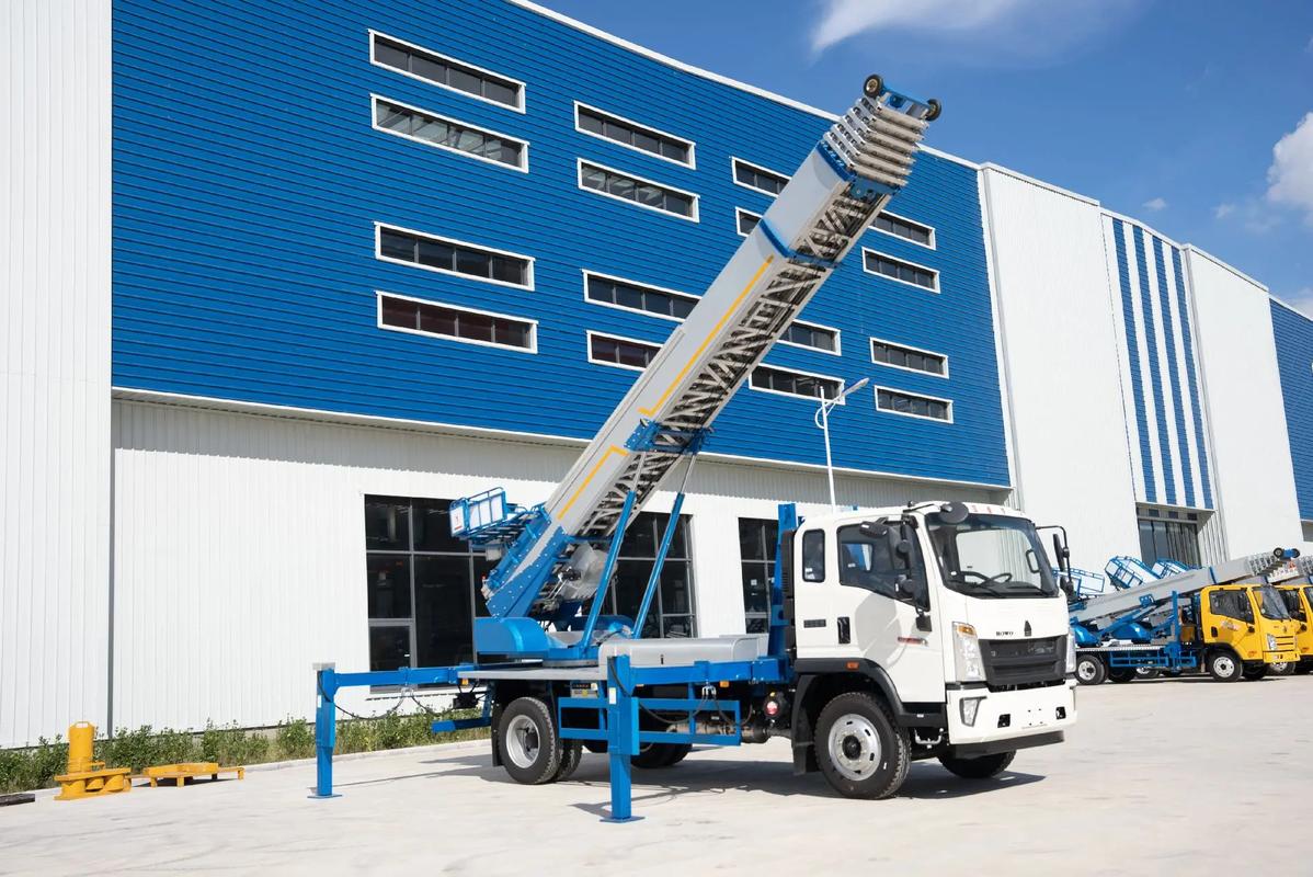 桂东小型云梯车上料车租赁多少钱