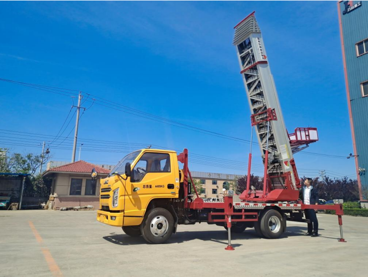 桂东云梯车出租费用解析：如何选择更具性价比的服务